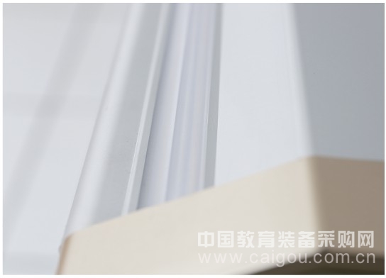 立达信获教育装备行业协会年度推荐产品