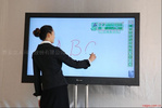 立人交互式电子黑板 液晶教学一体机