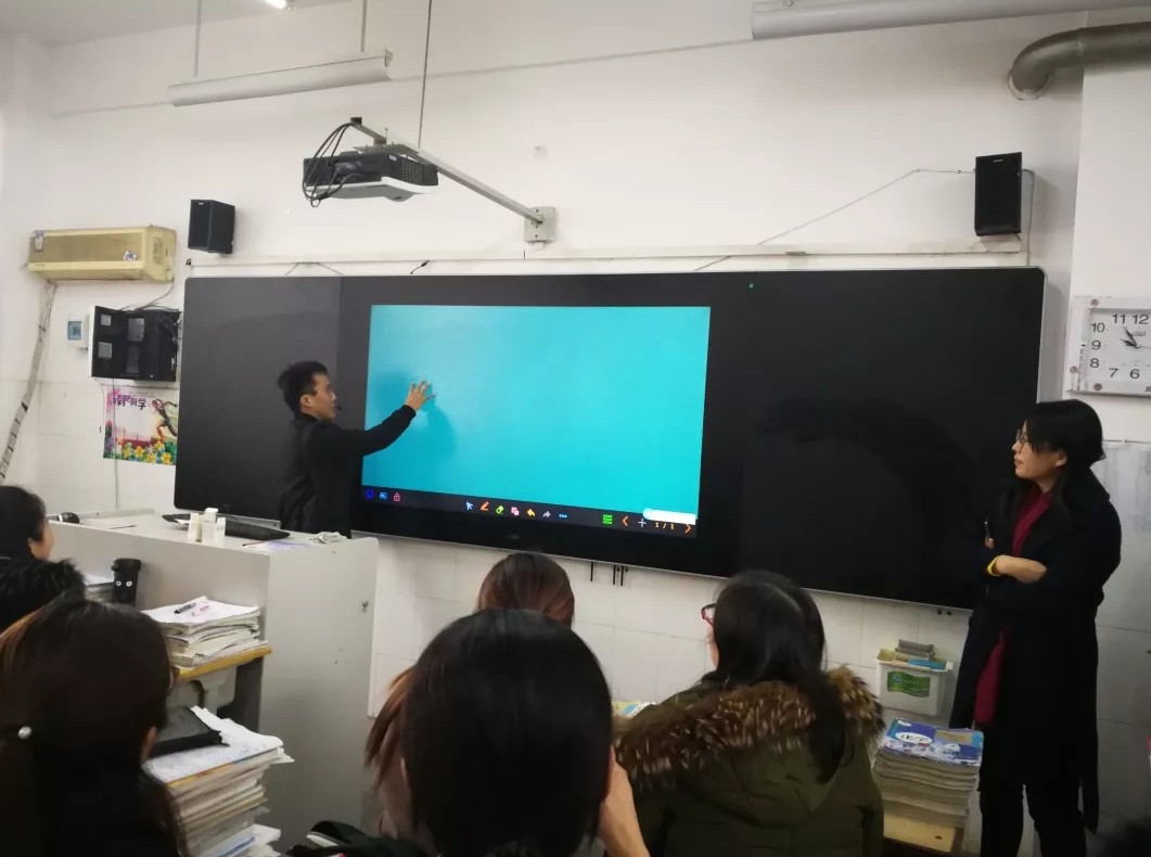 四川智慧黑板厂家75英寸86吋纳米智能电子黑板纯平防水触控屏