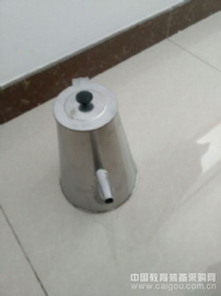 供应二级不锈钢过滤小油壶价格