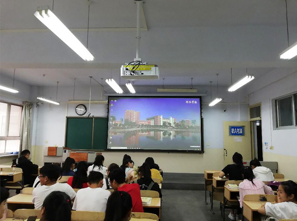 想去西北讀大學？快來看看由NEC教育機打造的這所智慧校園