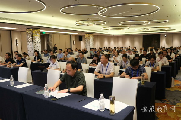 亳州市职教联盟在沪举办暑期培训班 百名骨干教师集中研修