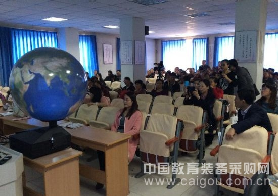 數字星球系統助力石市老師參選省錄像課評比