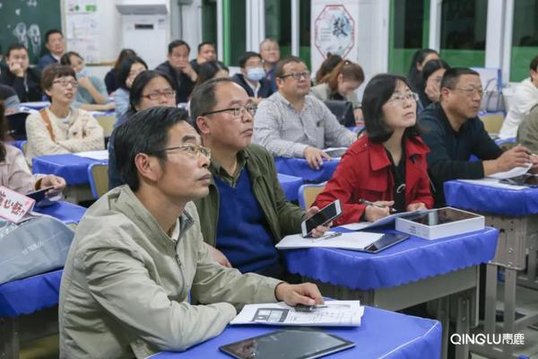 走进荆州沙市六中，青鹿深入开展智慧课堂教研活动