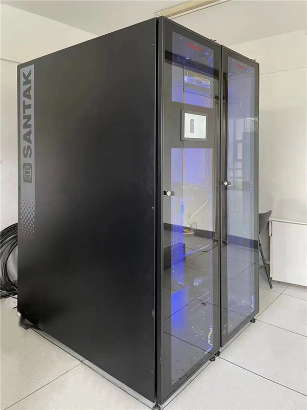 山特攜手九奧電子，助醫科大學搭臺教育新基建