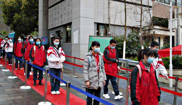 防控和教學兩不誤，智能測溫保證新學期學生健康安全