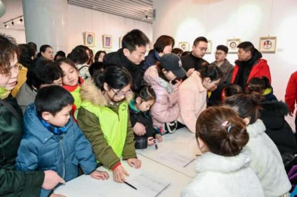 《湖北省少兒書畫大展》在琴臺美術館閉幕
