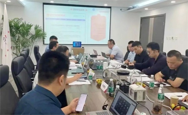 積木易搭獲中國高校校辦產業協會《虛擬仿真實驗教學平臺》團體標準起草單位認定
