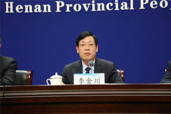 河南省召開2021年冬春季疫情防控新聞發布會 校園疫情防控成關注焦點