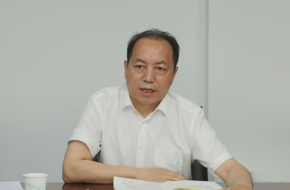 延安大學召開2024年度科研工作會議