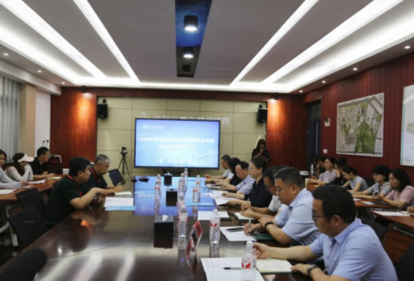 住建部高等教育城鄉規劃專業評估委員會對河南城建學院城鄉規劃專業開展中期督察