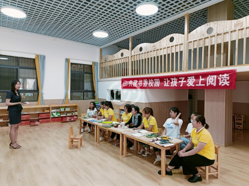 攜手幼兒園，助推閱讀：娃娃科技閱讀計劃助力書香校園建設