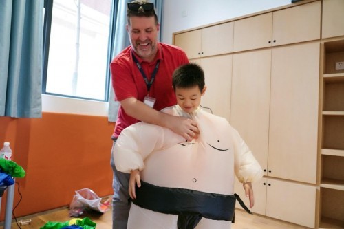 20多种中外经典活动齐聚校园夏日嘉年华，哈罗南宁这样“玩中学”