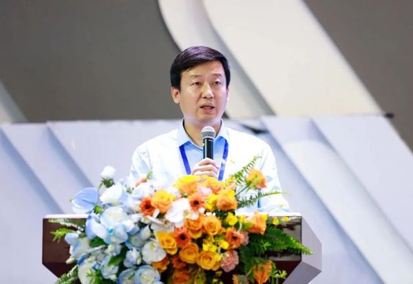 河南省職業培訓和評價協會聯合燧光、東孚、商湯，共話產學合作與人工智能