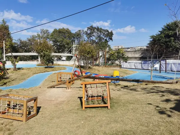 優化教育裝備，共筑樸美樂園| 龍灣八幼迎接溫州市教育裝備達標園創建評估驗收