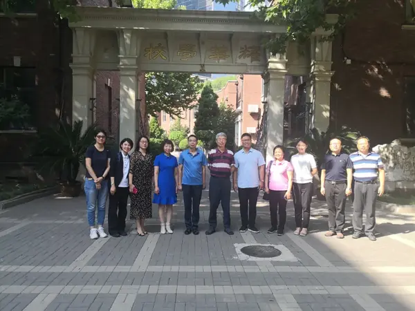 2020.08.28圖情資訊|中國圖書館學會中小學圖書館分會秘書處人員赴天津、秦皇島調研
