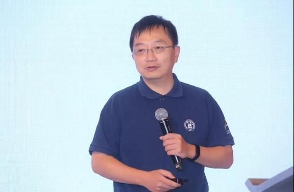 2020商業創新大會·南方峰會——數智化人才培養高峰論壇盛大召開