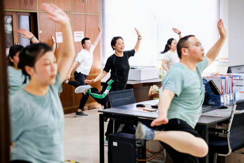 响应“体重管理年”，江苏派逊行动ING