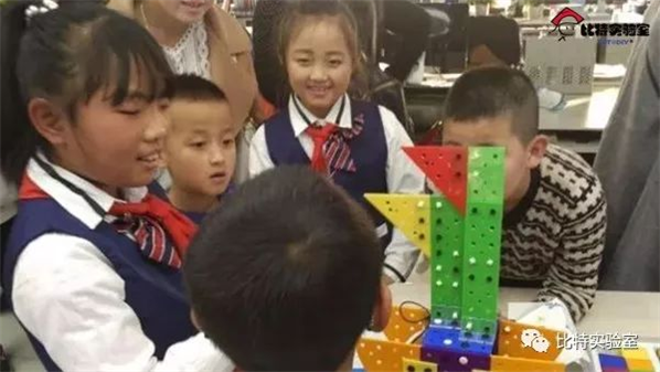 比特实验室开启大西北兰州未来教育之门